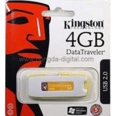 USB Kingston 4 GB  Black / Blue / Red